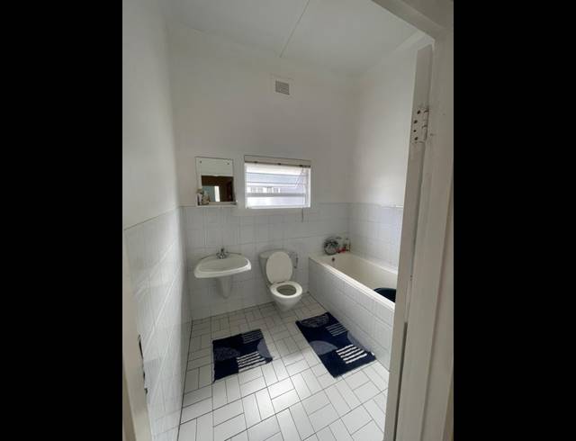 6 BEDROOM HOUSE TO LET IN GLENWOOD